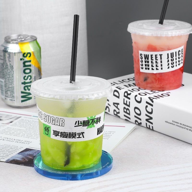 Sustainable Clear PET Plastic Cups With Lids And Straws Eco-Friendly With Beverage Consumption